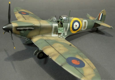 GMAA2406 1/24 SCALE SPITFIRE AERIAL MAST WITH BAKELITE BASE AFTER MARKET 